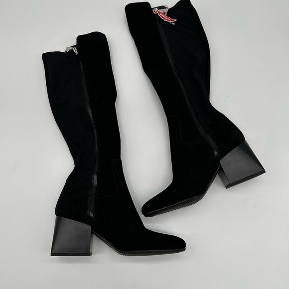 Blondo
Tenor Waterproof Tall Boot - Picture 3 of 5